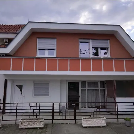 Apartment Loznica, Venera